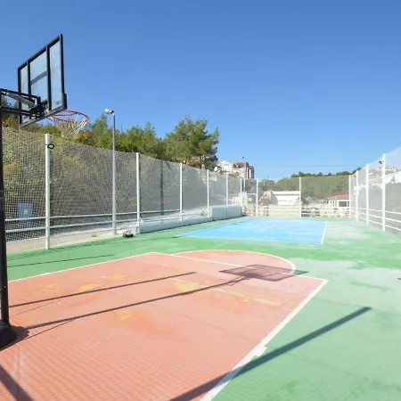 Casa de Férias Kursar By Interhome