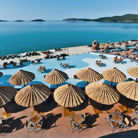 Semesterbostad Kursar By Interhome