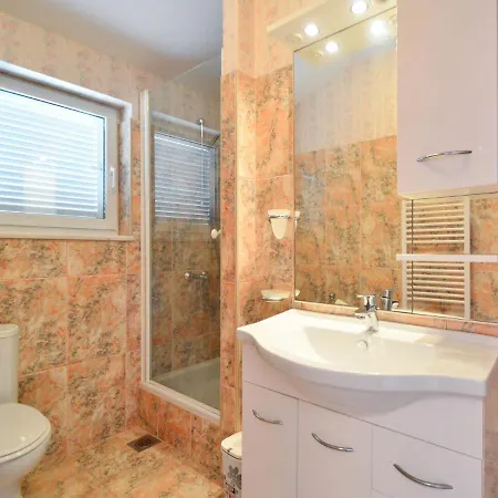 Casa de Férias Kursar By Interhome