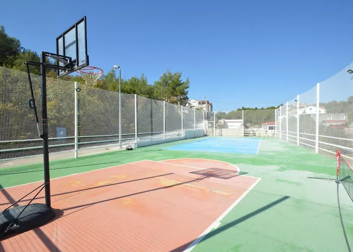 בית נופש Kursar By Interhome