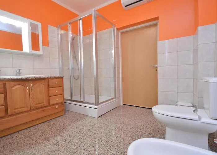 Kursar By Interhome בית נופש