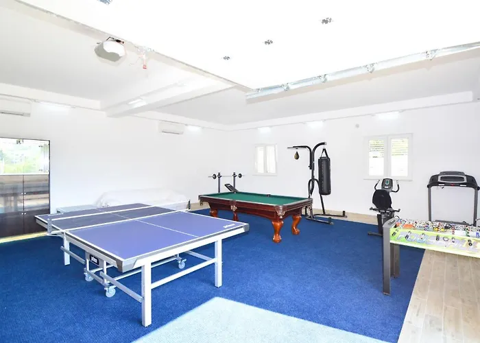 Nyaraló Kursar By Interhome *